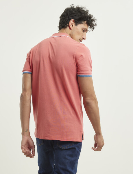 520902 REMERA NAVIGATOR Coral