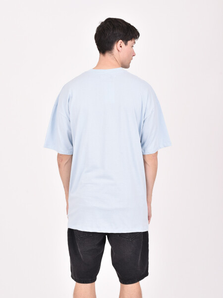 REMERA STUCK CELESTE