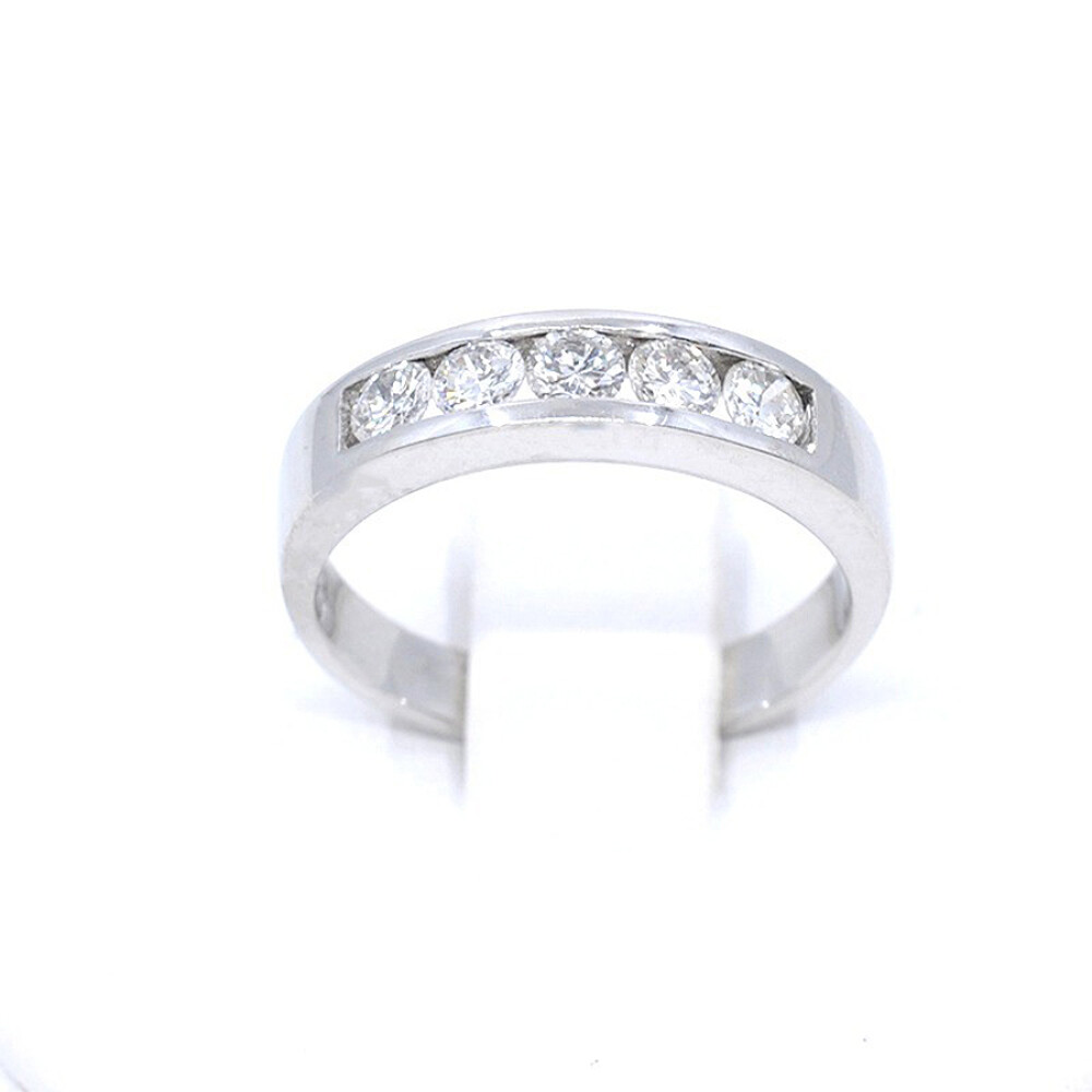 Anillo Medio Sin Fin En Oro Blanco 18K, Con Brillantes Anillo Medio Sin Fin En Oro Blanco 18K, Con Brillantes