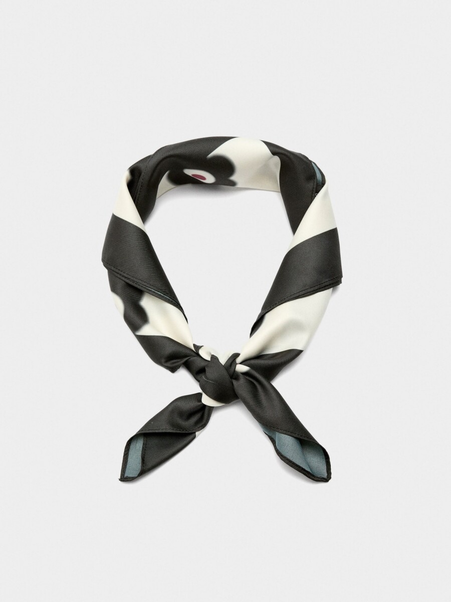 Pañuelo Cuadrado Estampado Acetinado multicolor