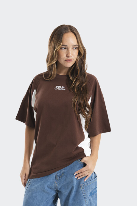 Remera Pulau Studios Marron