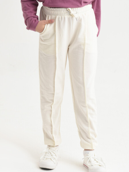 Pantalón deportivo liviano Crudo