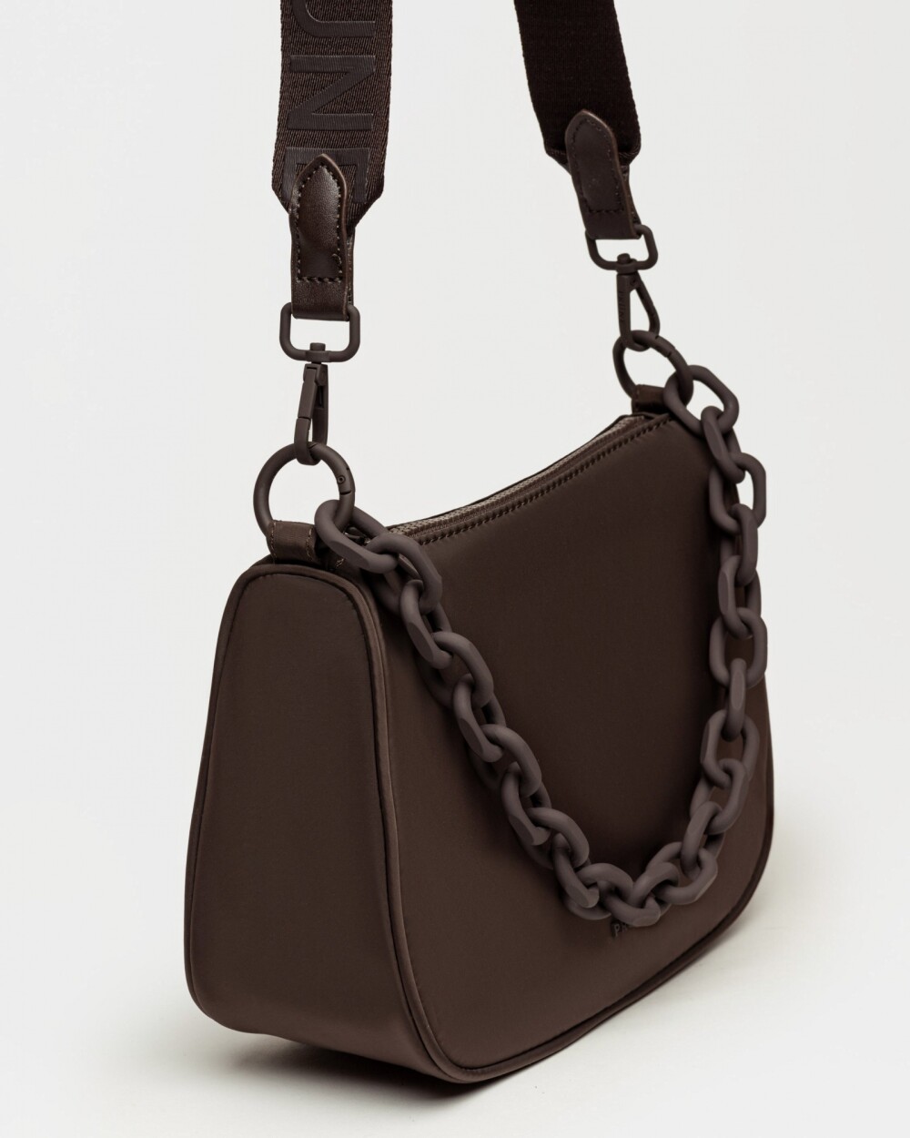 Cartera al Hombro Match en Nylon Marron