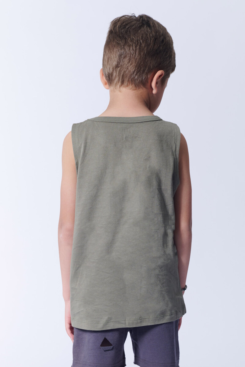 Musculosa Con Bolsillos Verde