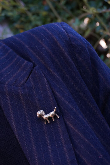 Doggie Pin Dorado