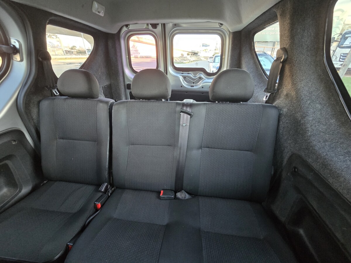 Renault Kangoo 2020 EXCELENTE ESTADO! | Permuta / Financia Renault Kangoo 2020 EXCELENTE ESTADO! | Permuta / Financia