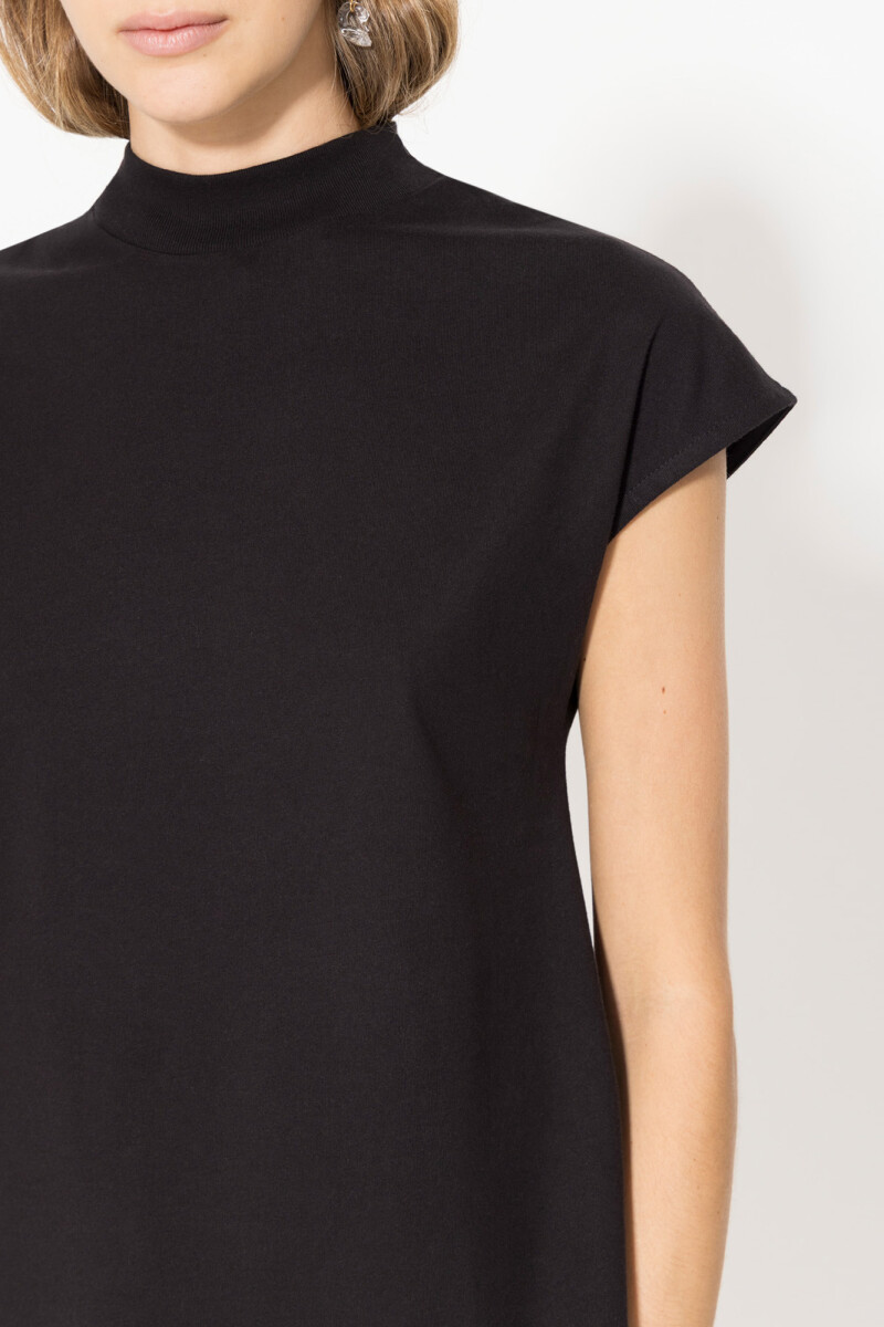REMERA MADISON Negro