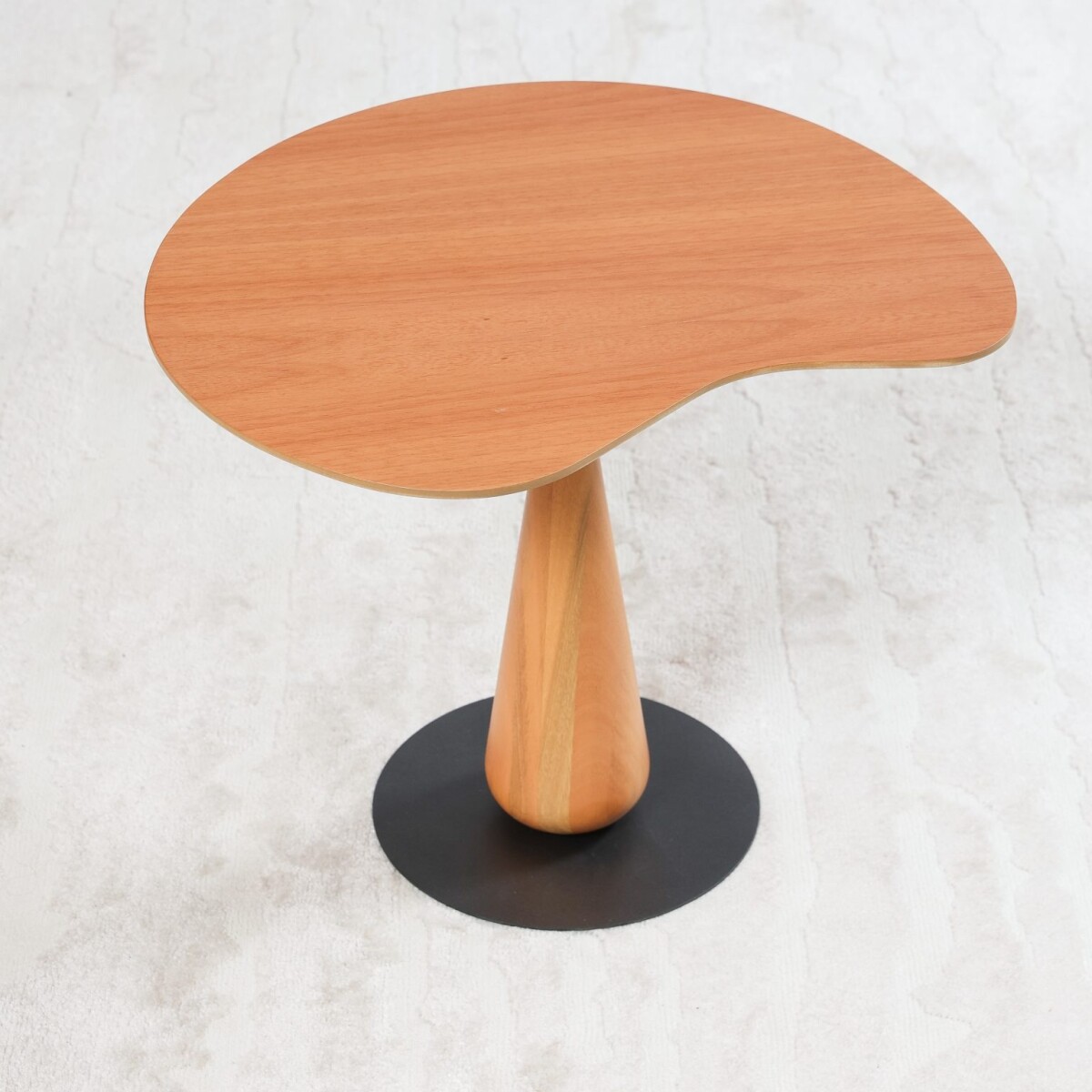 Mesa Lateral Madera Clara Base hierro Grafito 