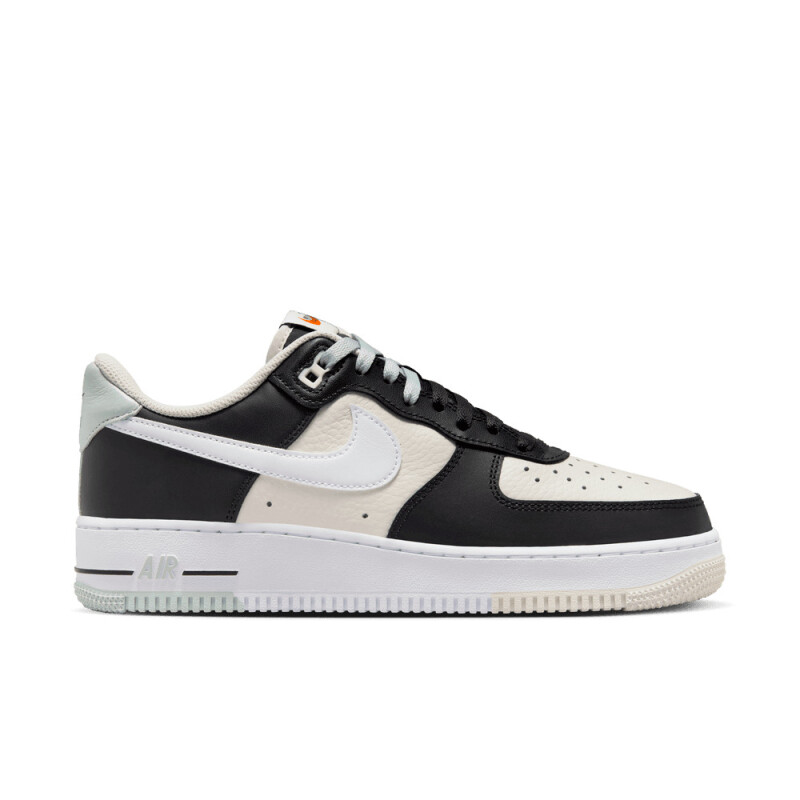 Zapatillas Nike Air Force 1 '07 Lv8 de Hombre Blanco