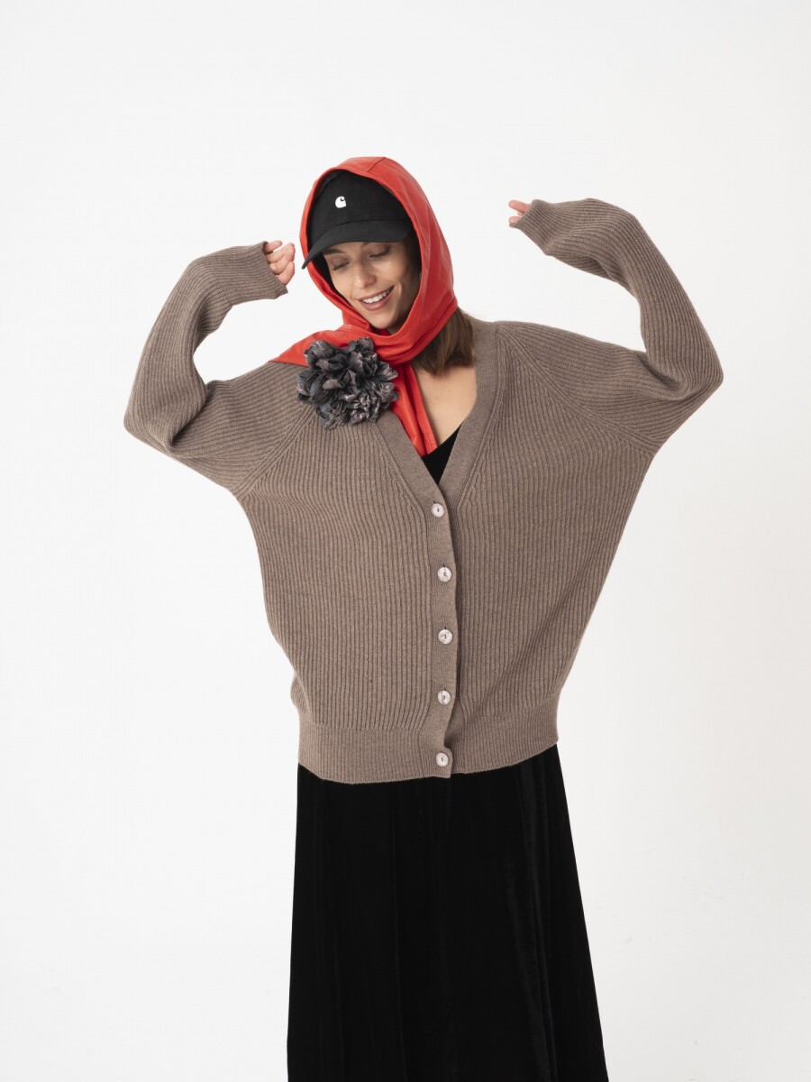 CARDIGAN 