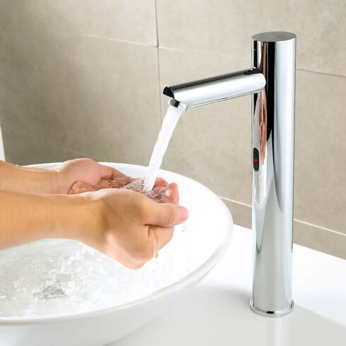 Lavatorio Monocomando Alto De Bronce Cromado Con Sensor 000