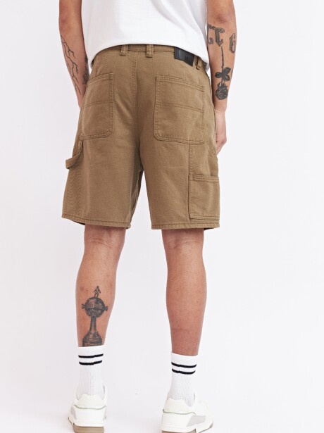 SHORT AUGUST KHAKI