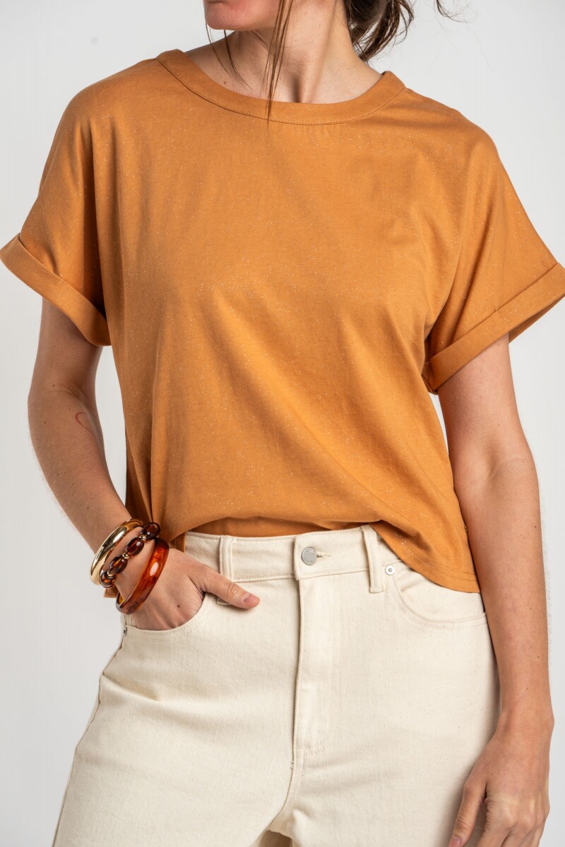 Remera - Camel 
