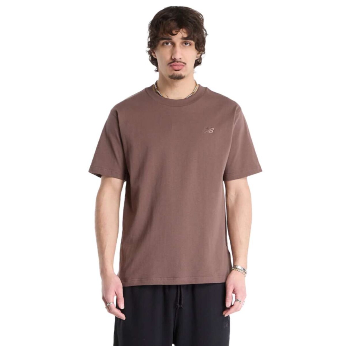 Remera New Balance Athletics - Marrón 