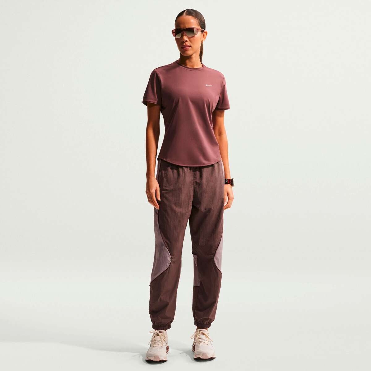 Pantalón Largo Nike Swift De Mujer - Morado 