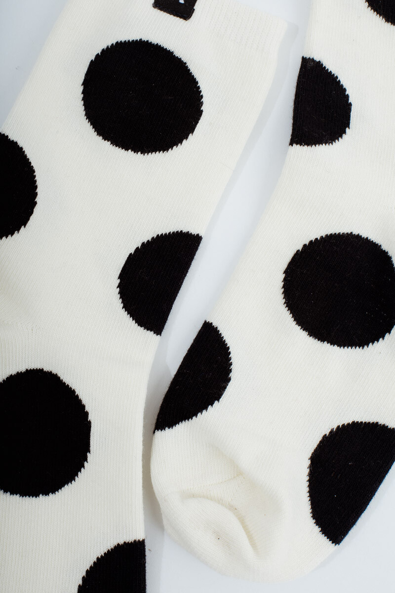 Lun White