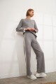 Pantalón tejido con vivo en contraste gris melange