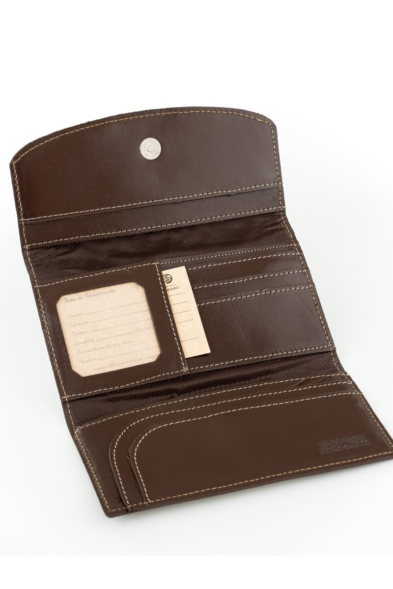 Lujo Rústico: Billetera Cuero Pecarí y Pampa Lujo Rústico: Billetera Cuero Pecarí y Pampa