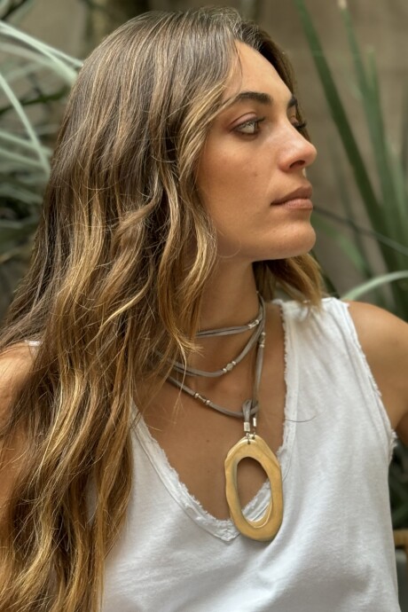 COLLAR LIORA Plateado