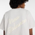Remera New Balance de Dama - Athletics Script - WT53913GYM GREY
