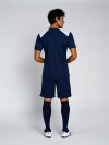 Equipo de futbol express Umbro Hombre V19
