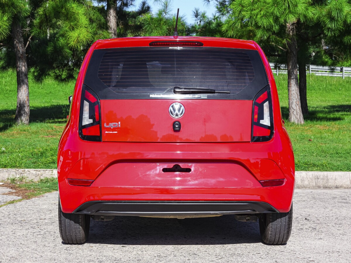 Volkswagen Up Move 1.0 Extra Full | Permuta / Financia Volkswagen Up Move 1.0 Extra Full | Permuta / Financia