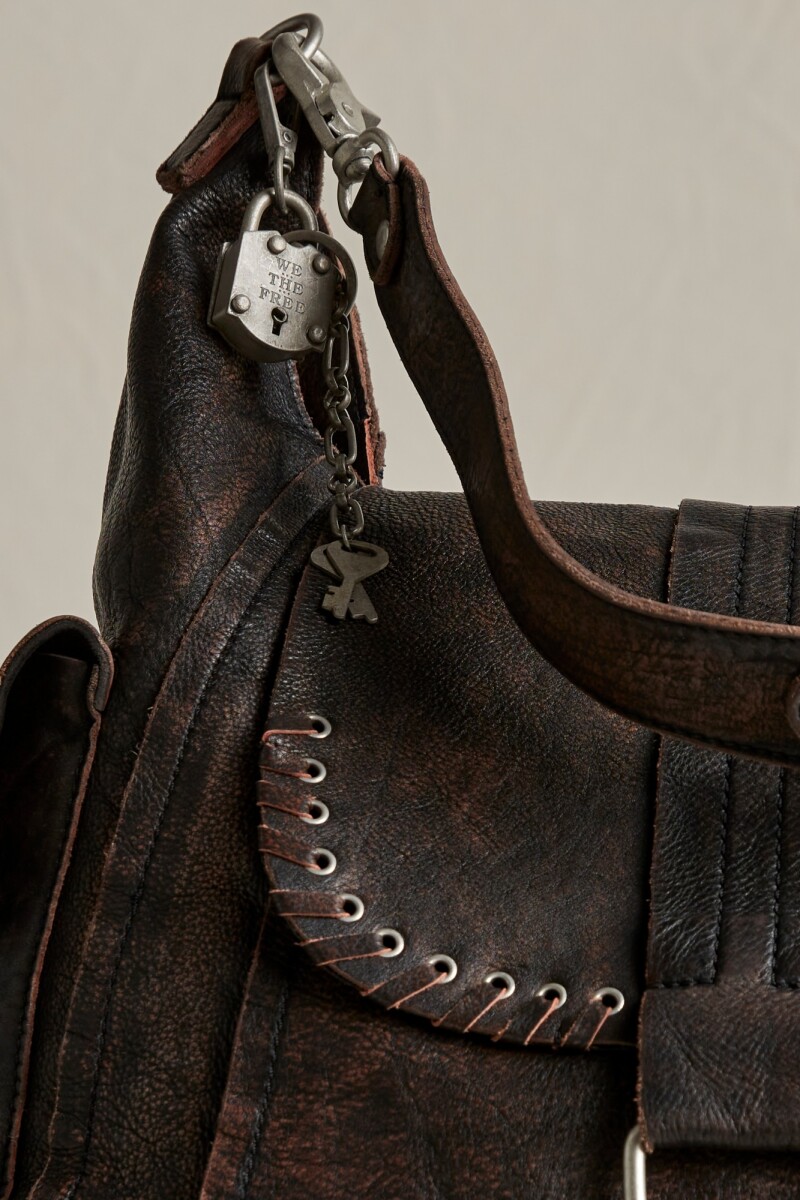 CARTERA HOBO LEIGH Negro