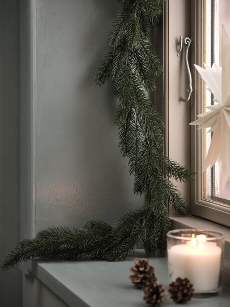 Guirnalda navideña EMBLA L180cm verde Guirnalda navideña EMBLA L180cm verde