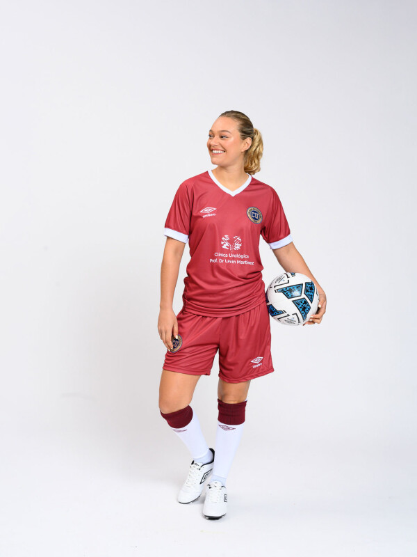 Eq. de fútbol personalizado Umbro Mujer 005