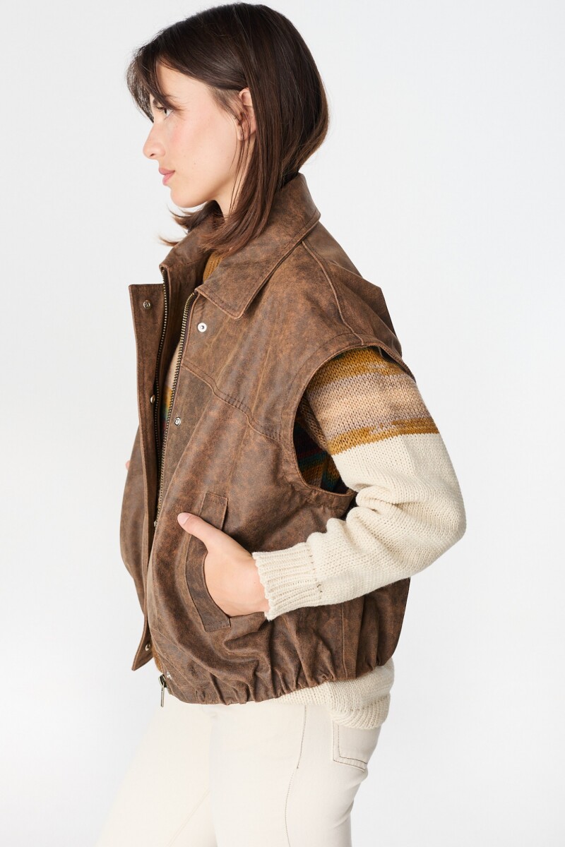 Campera Leather Boss Marrón