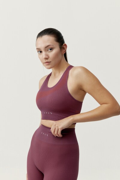 Top Aila Bordo