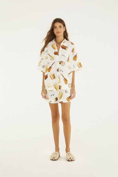 SHORTS PARA MUJER Crudo