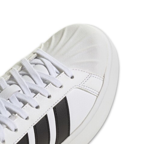 CHAMPION 3.5-10.5 WHITE/BLAC