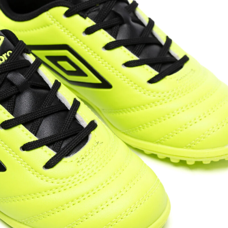 Championes Umbro de Fútbol 5 Classico II de Niños - 20206074 Lima-negro