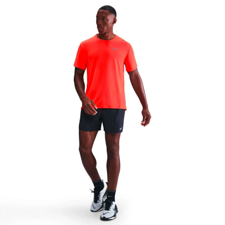 Remera Nike Miler Dri-Fit Uvsleeve Running Top De Hombre Rojo