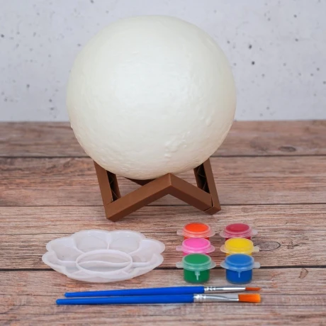 Lámpara led con forma de luna Lámpara led con forma de luna