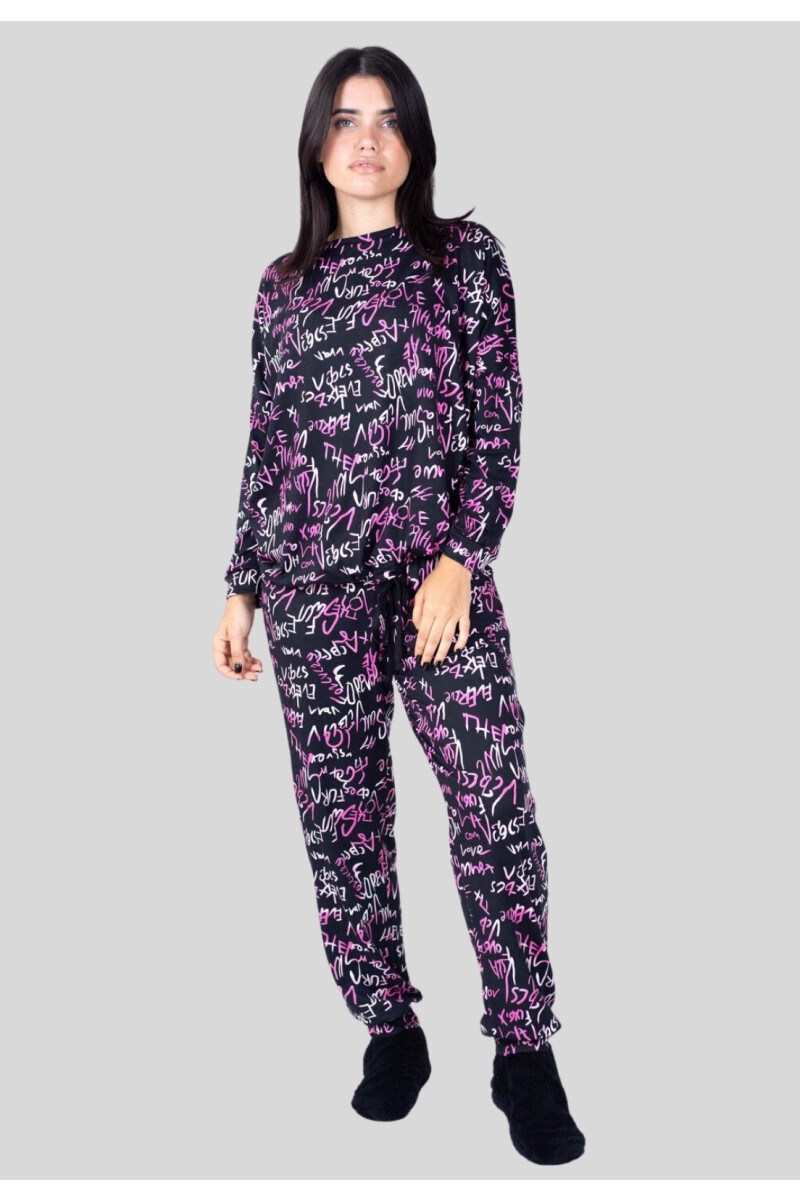 PIJAMA ESTAMPADO ESTAMPADO GRAFFITI