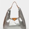 Cartera al hombro The Shopping en cuero graneado metalizado Grafito