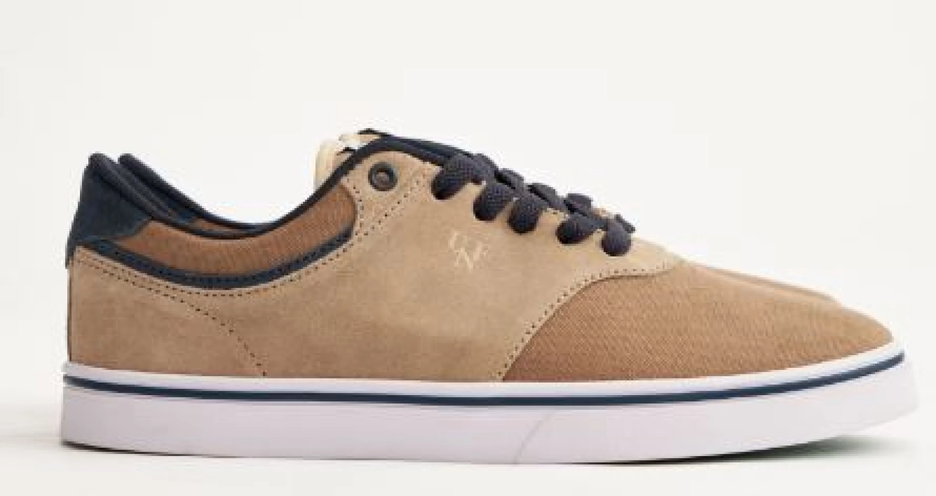 CALZADO UNIFORM MAGNUS - BEIGE 