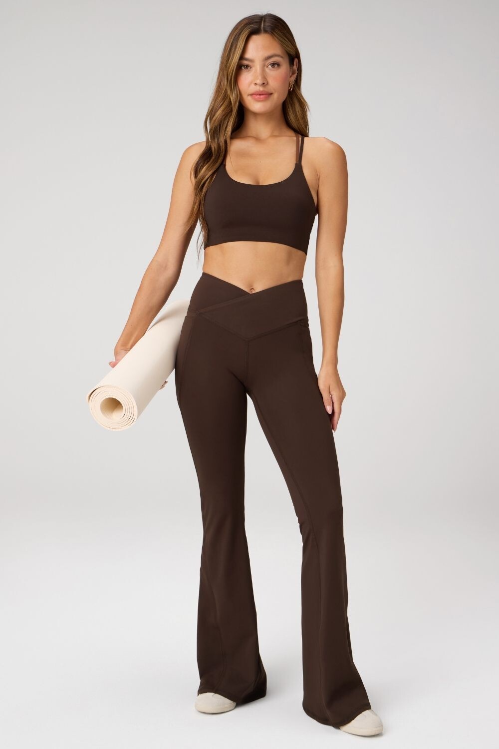 Pantalón Oasis High-Waisted Crossover Flare Mujer Cacao