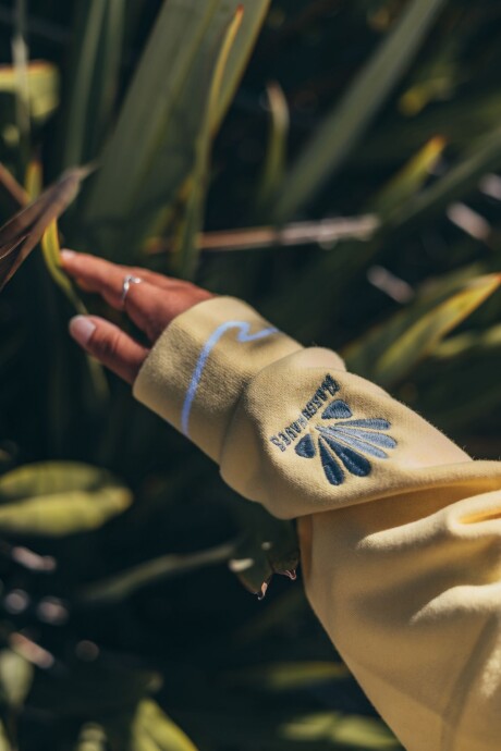 Hoodie Fiji Bordado / Amarillo U