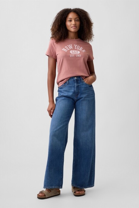 Remera Gràfico Manga Corta Mujer Faded Cedar