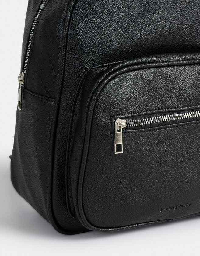 Mochilas Special Price Mochila Cuerina Special Price - Negro