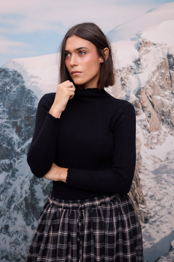 Polera Rulotte Negro