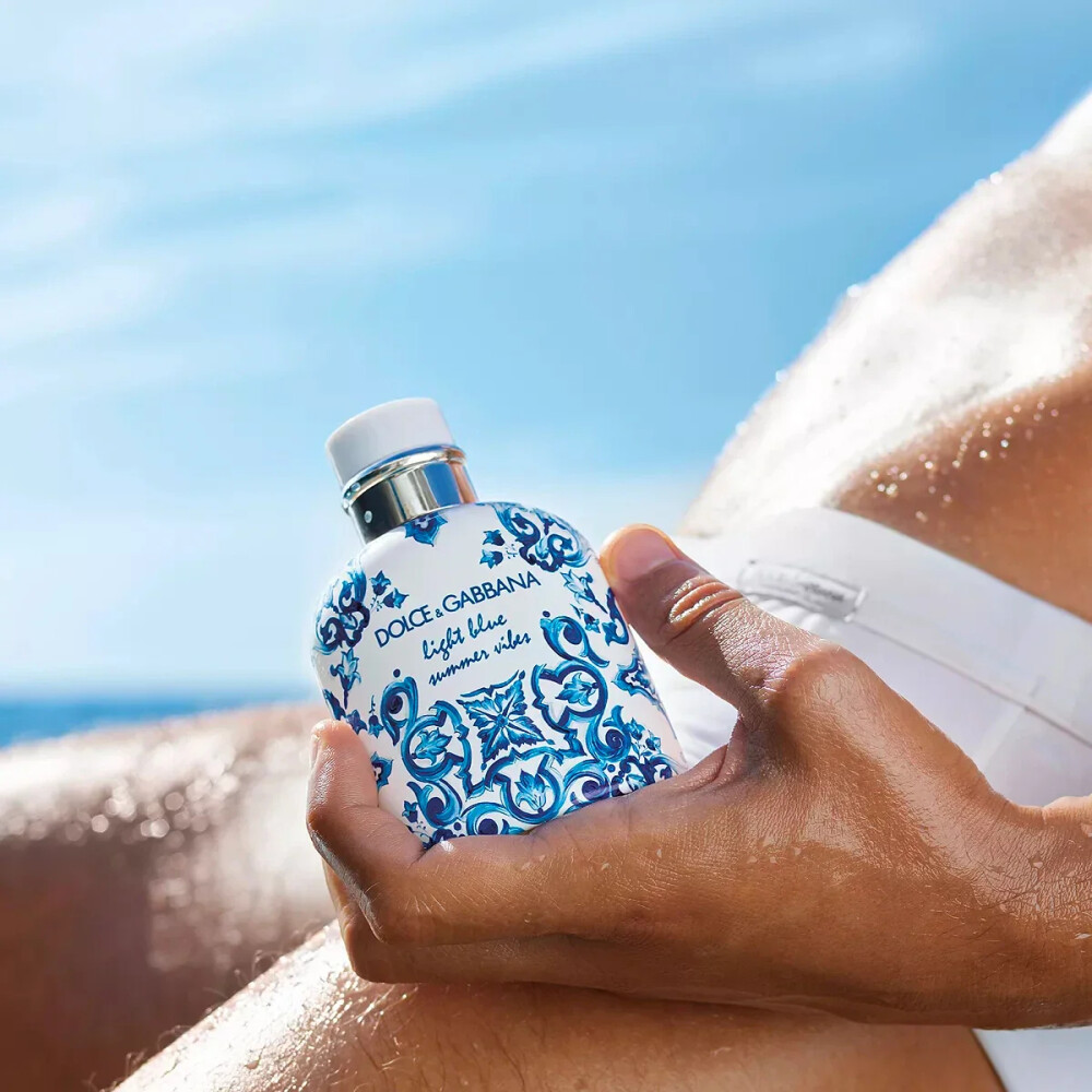 Dolce&Gabanna Light Blue Summer Vibes Eau de Toilette 125ml Masculino Dolce&Gabanna Light Blue Summer Vibes Eau de Toilette 125ml Masculino