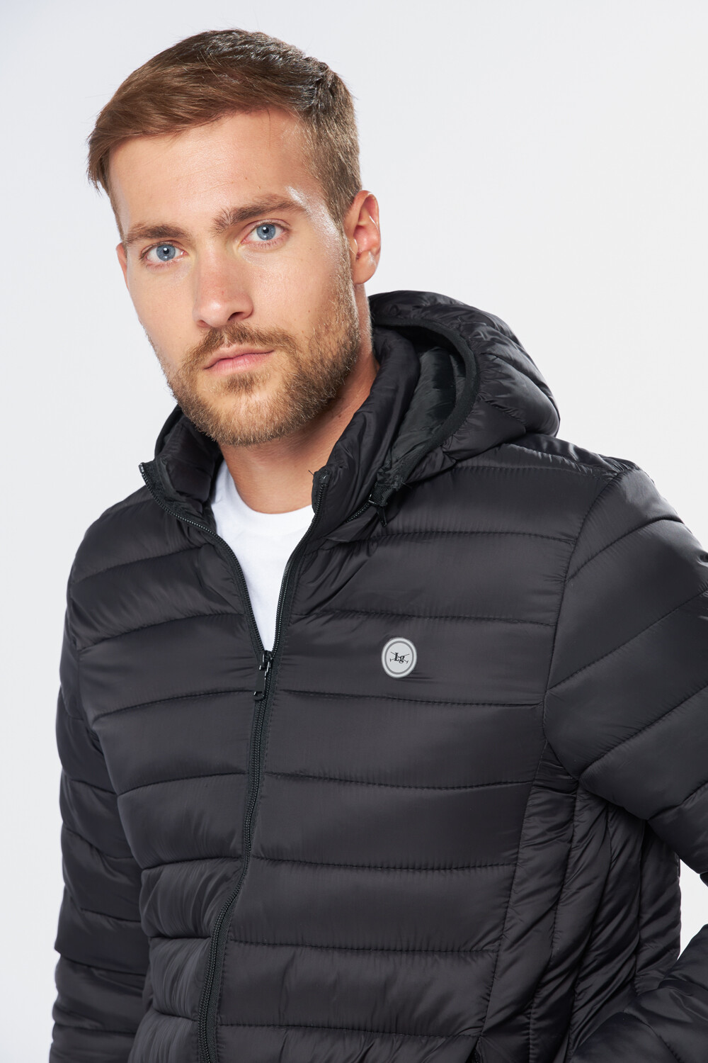 CAMPERA DE ABRIGO CAPITONEADA Negro