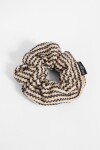 Gomita scrunchie bordado negro