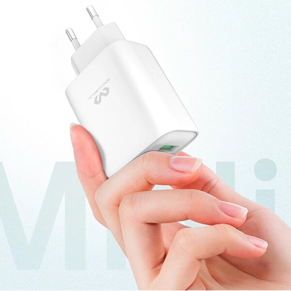 Ficha Cargador Miccell T12 65W 3 Puertos 2 USB C USB Celular Variante Color Blanco