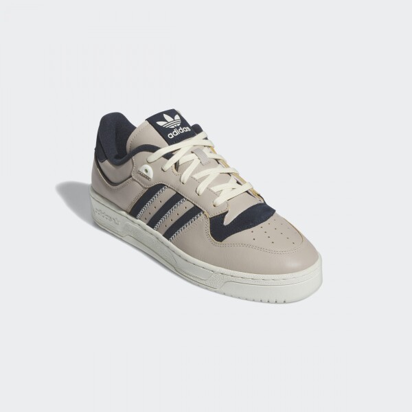 Championes Adidas Rivalry 86 Low Beige