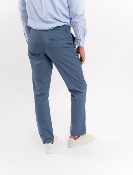 Pantalon chino azul piedra